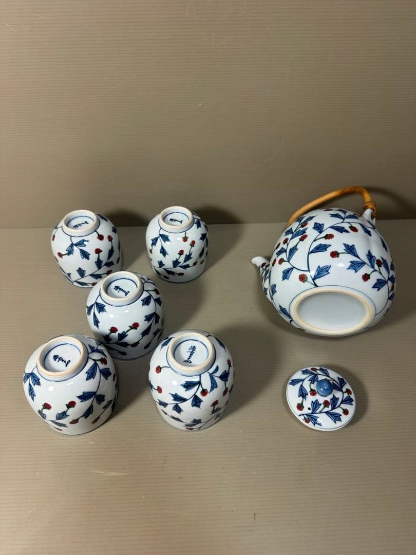 2199 源右衛門 染錦苺絵 茶器セット　急須1客　湯呑5客