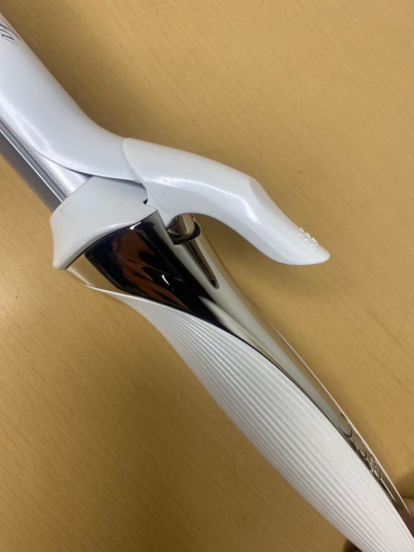 ✨ReFa BEAUTECHリファ カールアイロン 26mm 2023年製