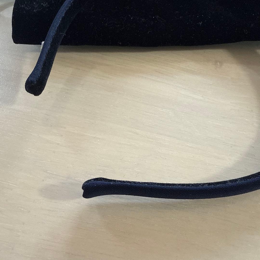 美品　アレクサンドルドゥパリ カチューシャ 10mm ネイビー　ヘアアクセ