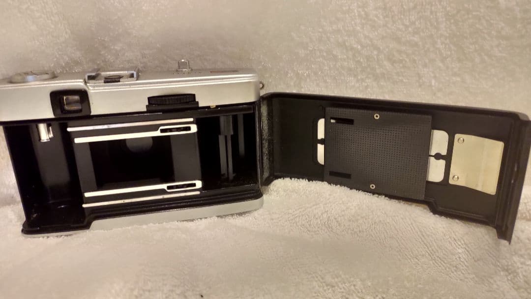 フィルムカメラ OLYMPUS TRIP35