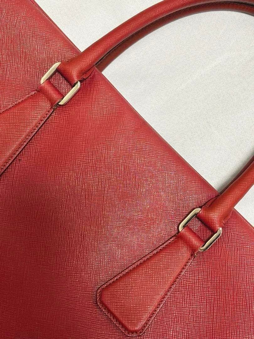 bori PRADA サフィアーノレザー バッグ レッド　ブリーフケース