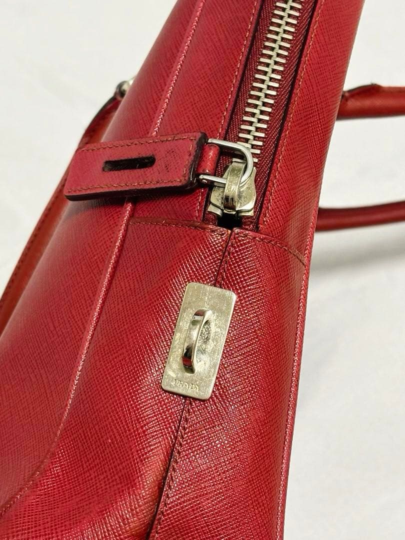 bori PRADA サフィアーノレザー バッグ レッド　ブリーフケース