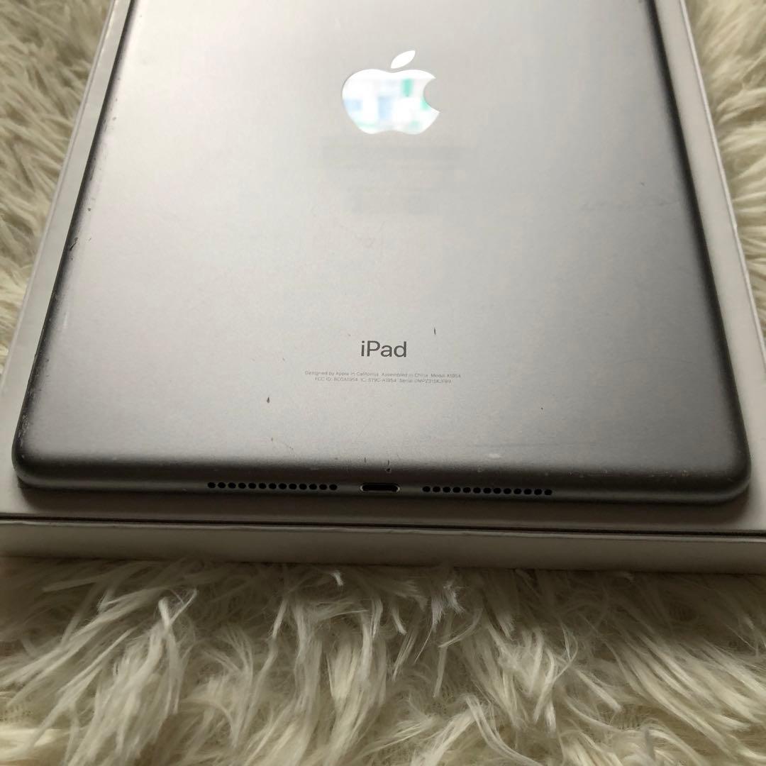 【ラスト3台】iPad 第6世代 128GB SIMフリー【すぐ発送】