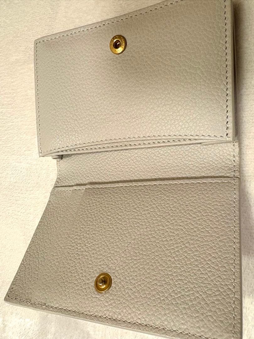 【値下げ！】SAINT LAURENT グレー カードケース／名刺入れ