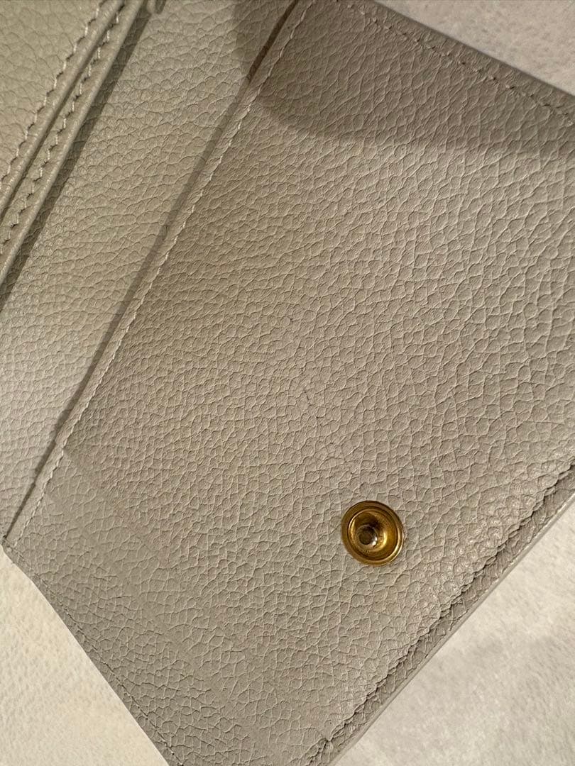 【値下げ！】SAINT LAURENT グレー カードケース／名刺入れ