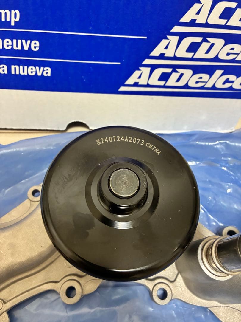 JEEP JKラングラー JK36ウォーターポンプ ACDelco