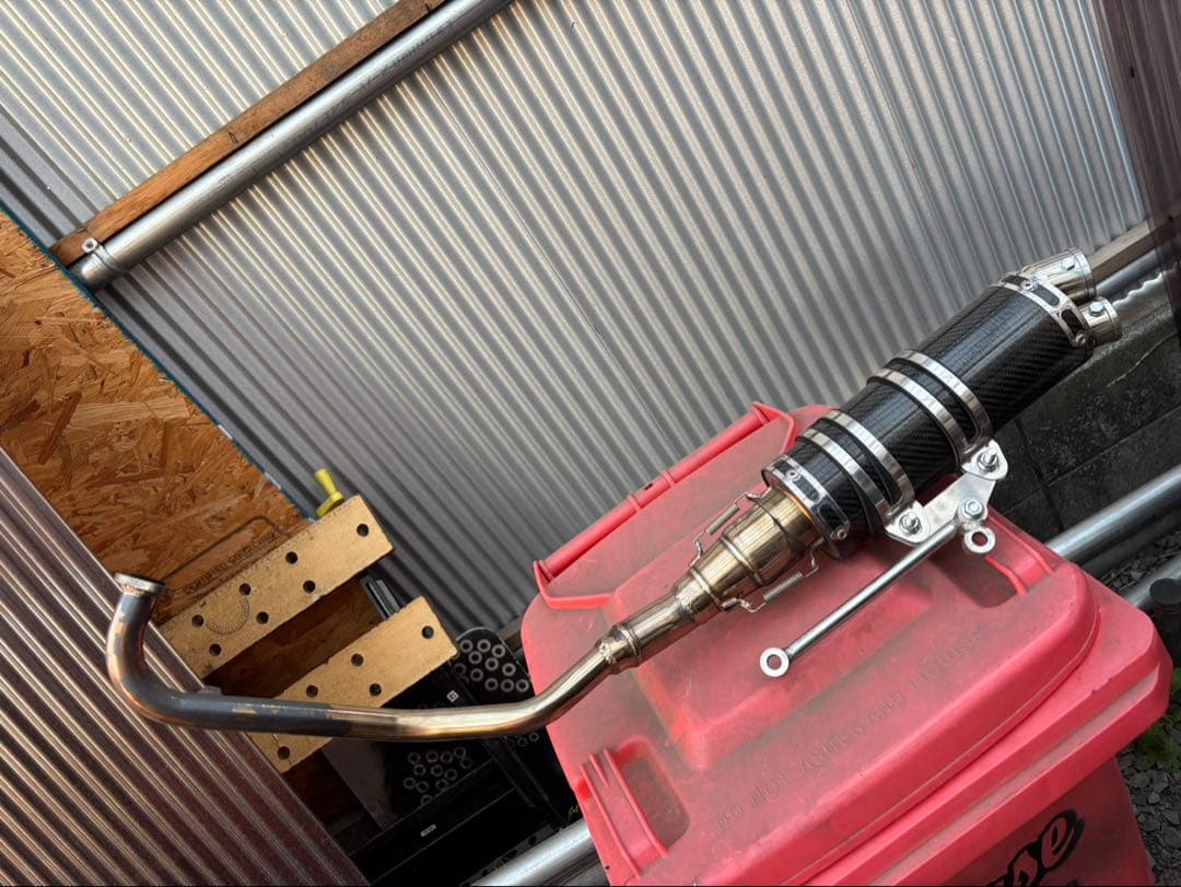 ホンダPCX125、160 JK05 KF47用　朝倉商事　カーボンマフラー