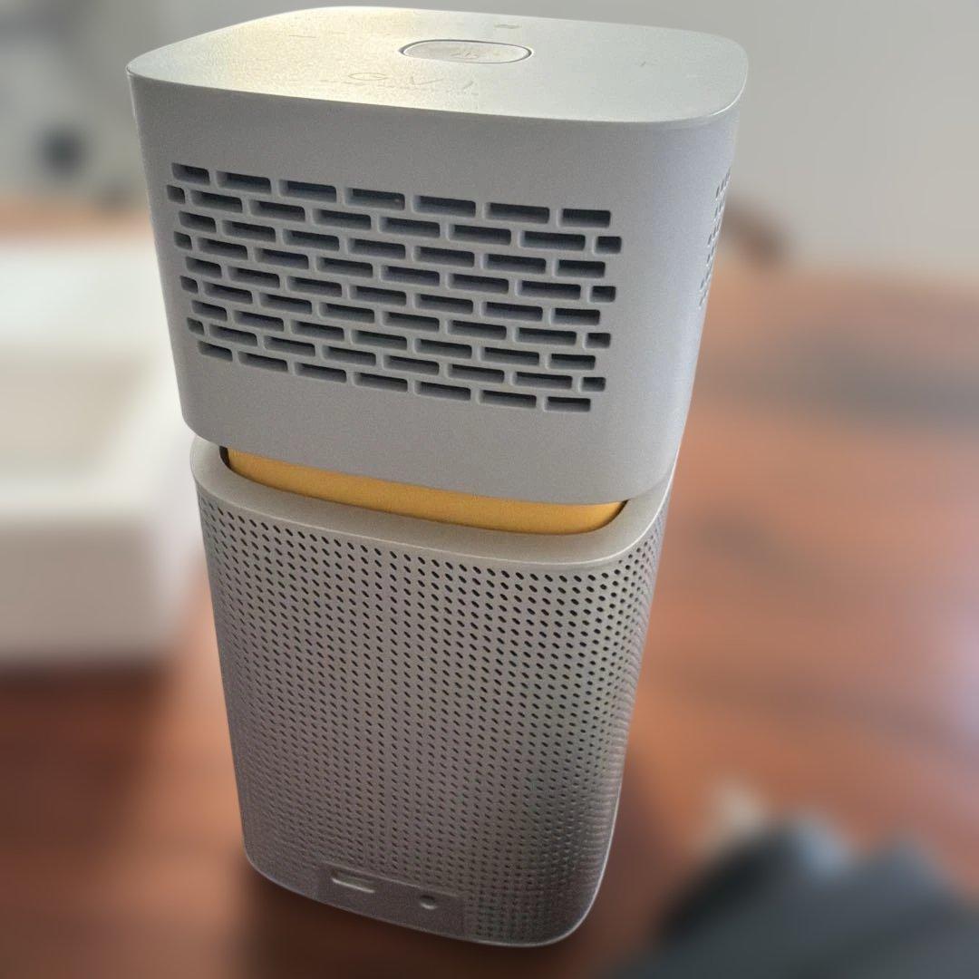 BENQ GVI LEDプロジェクター 本体　箱付き