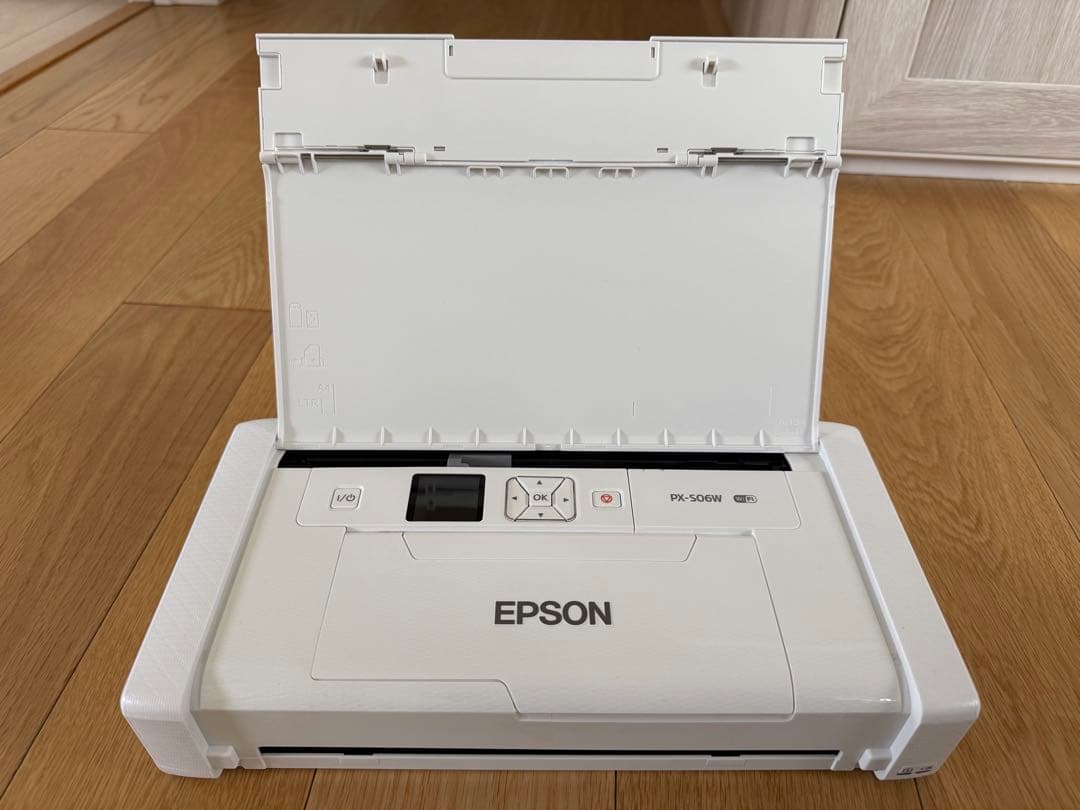 EPSON インクジェットプリンター 本体　予備インク付き