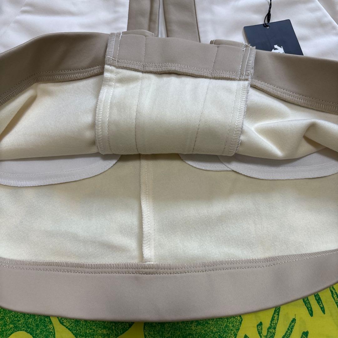 新品デサント秋・冬スカート