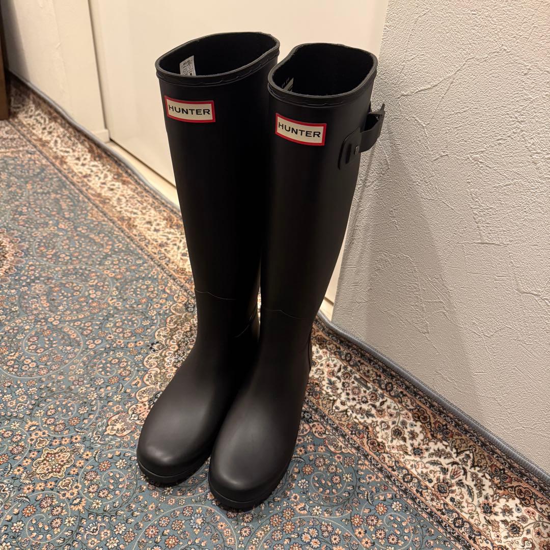 ムンフバトジャルガル　　超美品⭐︎HUNTER 長靴⭐︎22.5cm