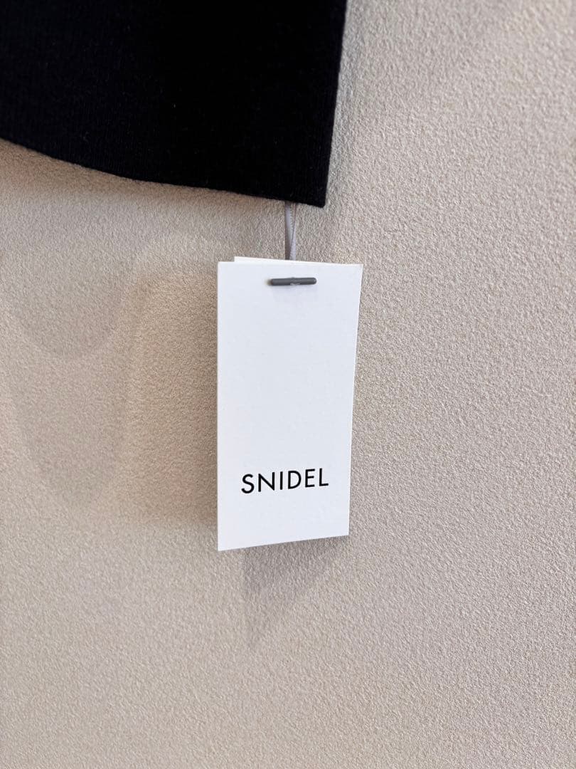 (新品)snidel フリルネックニットワンピース