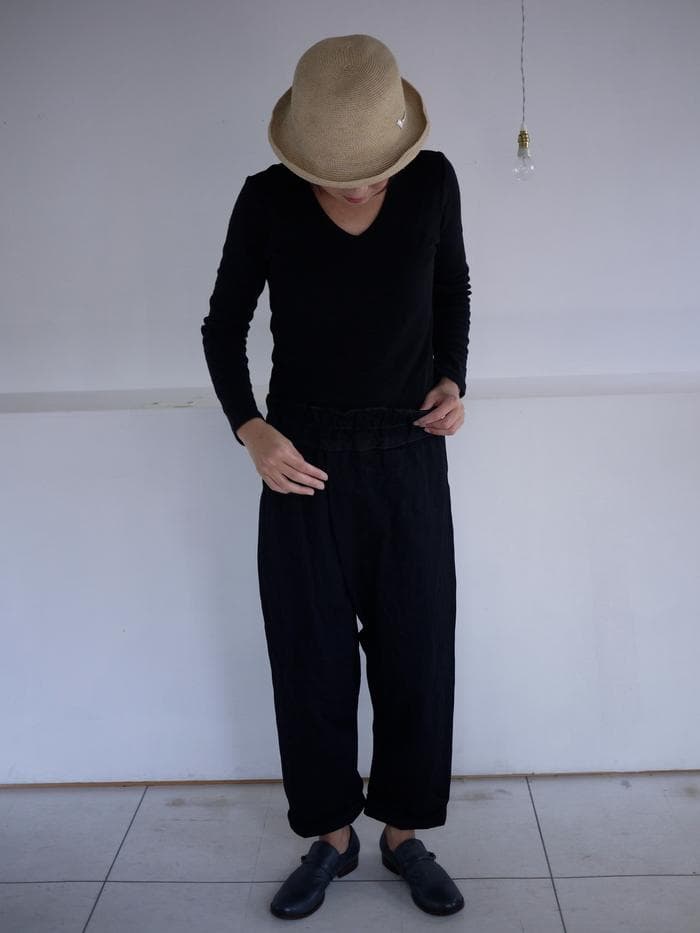 yaa!! パンツ　テルセイロ　terceiro　石田ゆり子　テーパード黒ウール