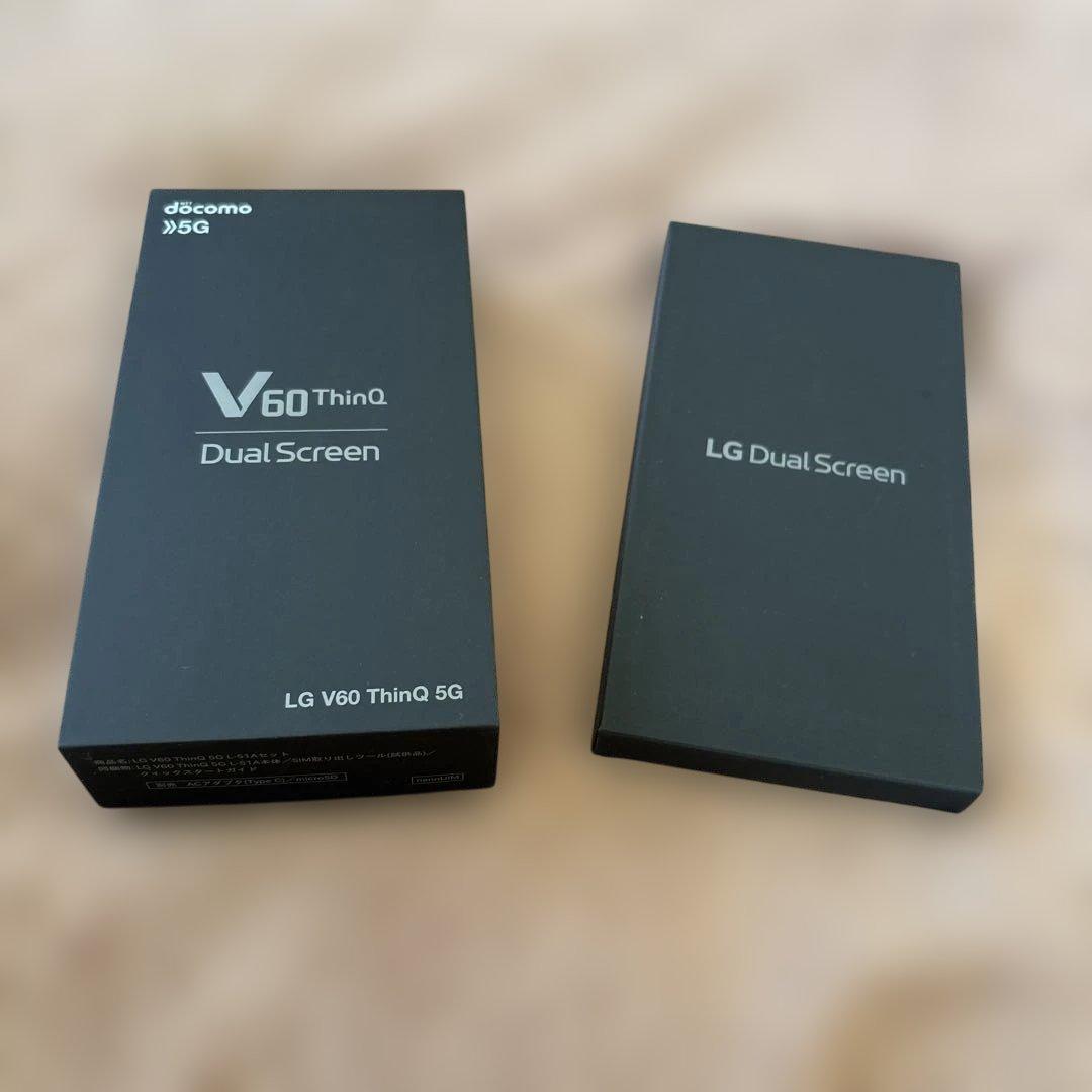 docomo V60 ThinQ L-51A デュアルスクリーン付 新品未使用
