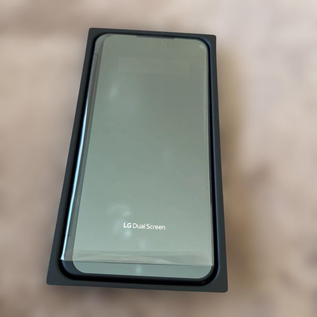 docomo V60 ThinQ L-51A デュアルスクリーン付 新品未使用