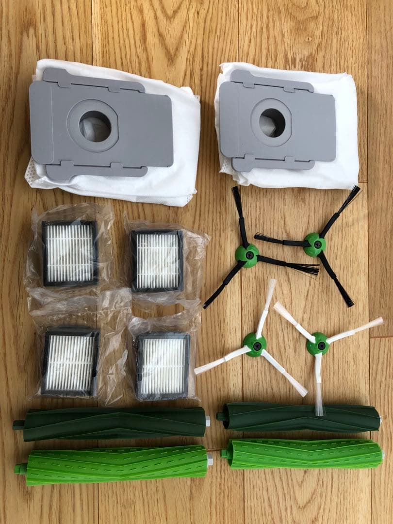 iRobot Roomba i7+ ロボット掃除機 本体ジャンク品(おまけ付き)