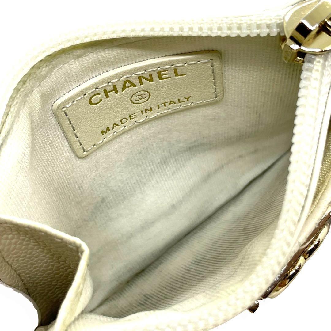 正規品 シャネル カード入れ ケース キャビアスキン 白 ボーイシャネル