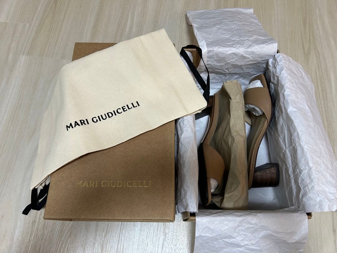 美品 定価6万 MARIGIUDICELLI 36 DeuxiemeClasse