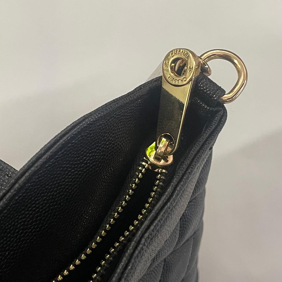 CHANEL ノベルティショルダーバッグ