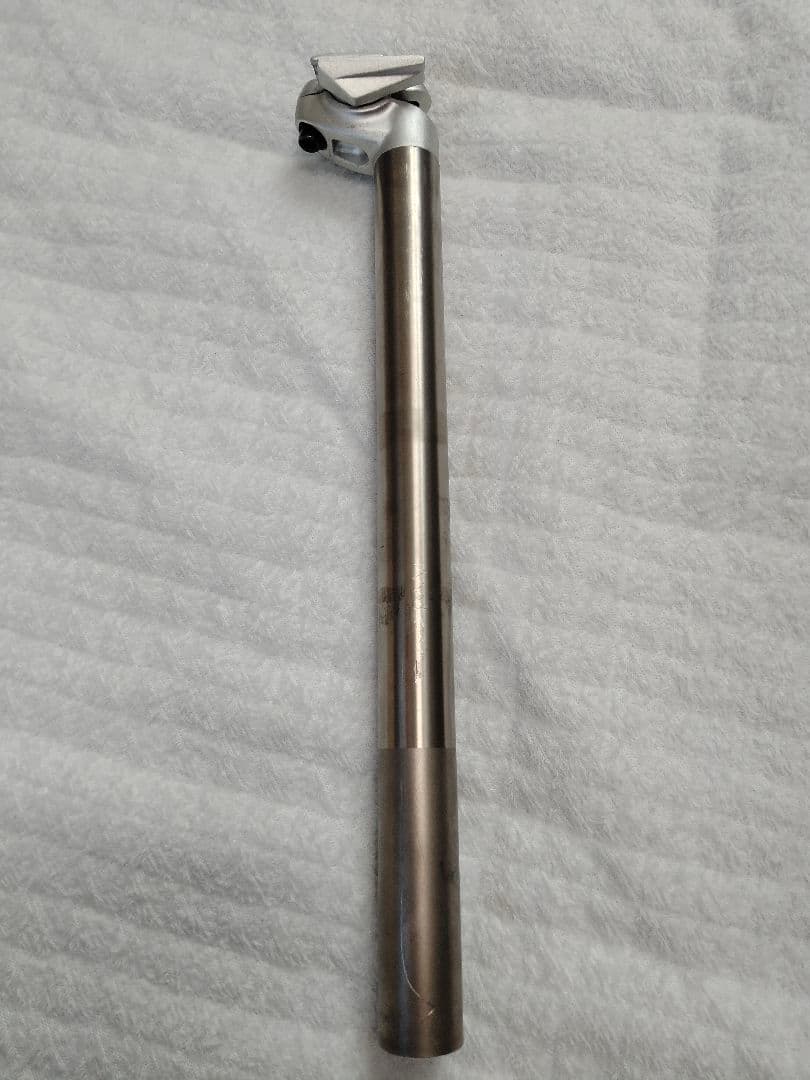 チタンシートポスト