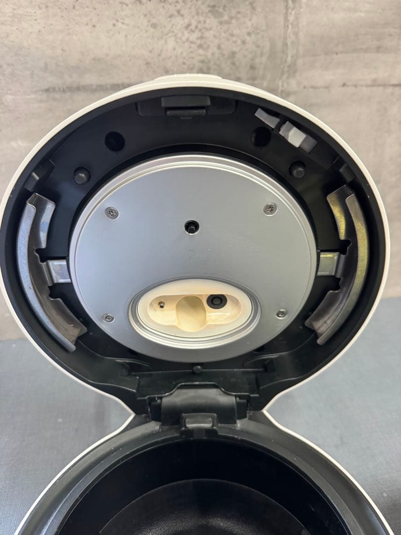 ☆Panasonic SR-A10A ホワイト 圧力IHジャー炊飯器