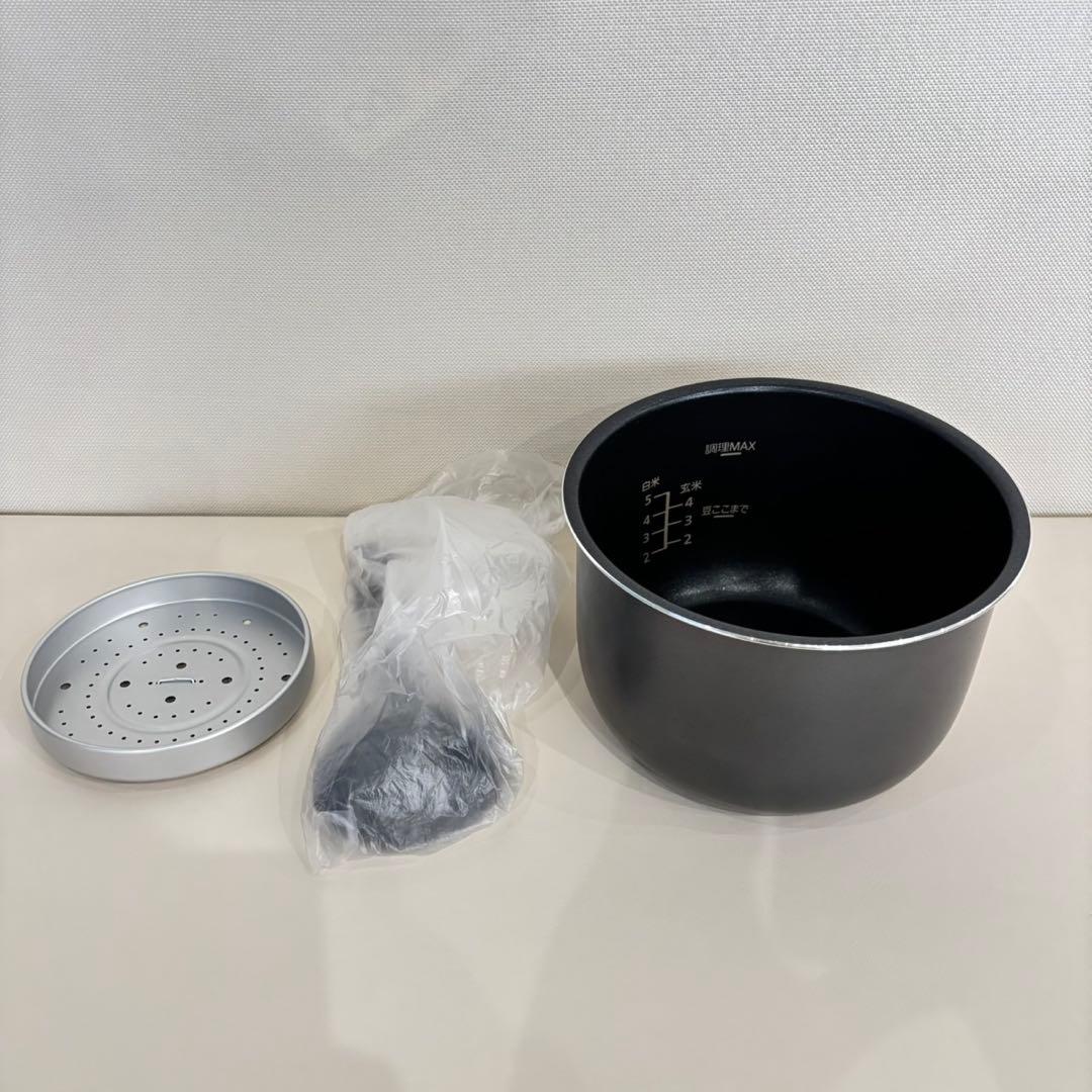 【新品未使用】Panasonic 電気圧力鍋 SR-MP300-K 21年製