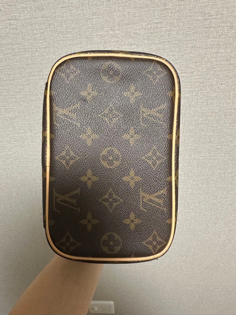 Louis Vuitton ニース・ミニ スカーフ付き