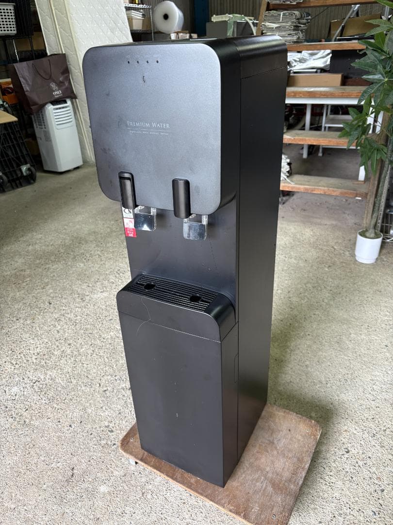 プレミアムウォーター ウォーターサーバー HC22D1L-PW-WB 温水・冷水