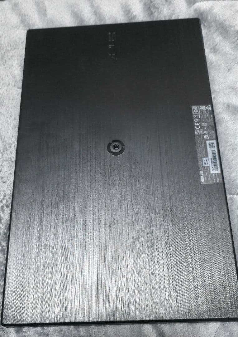 ASUS　モバイルモニター　15.６インチ　ゼンスクリーン