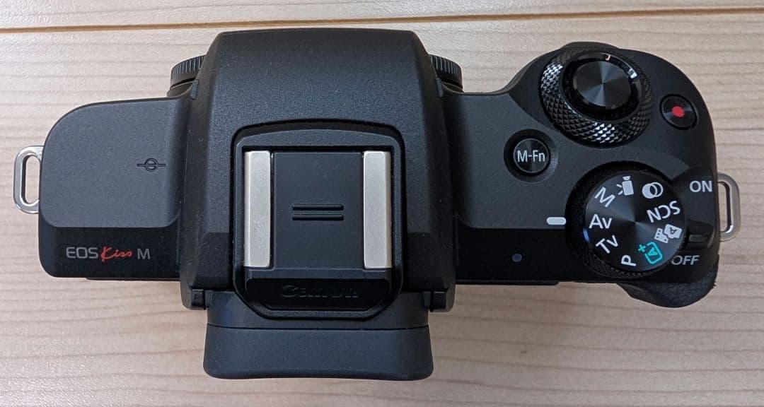 Canon EOS Kiss M レンズ2本＆SDカードセット 送料込み