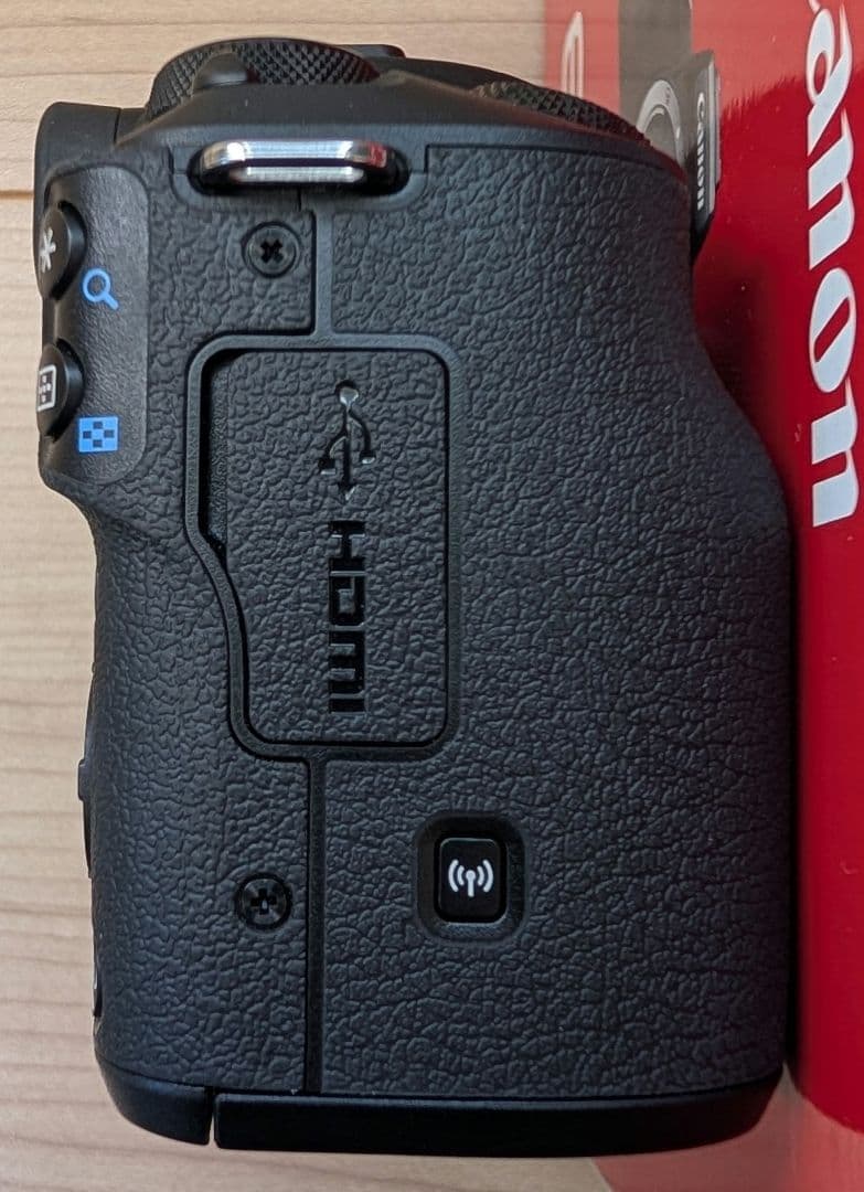 Canon EOS Kiss M レンズ2本＆SDカードセット 送料込み