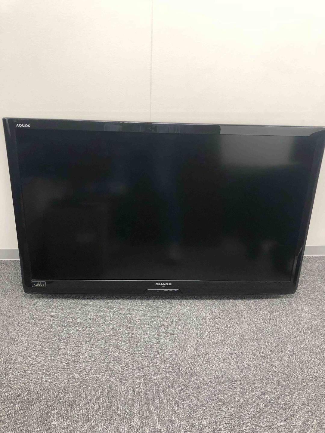 【美品】ＳＨＡＲＰ　ＡＱＵＯＳ　ＬＣ－４０ＶＬ　　ガラスＴＶスタンド付き