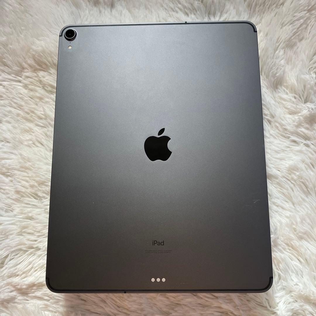 【完動品】iPad Pro 12.9 256GB SIMフリー 【発送】