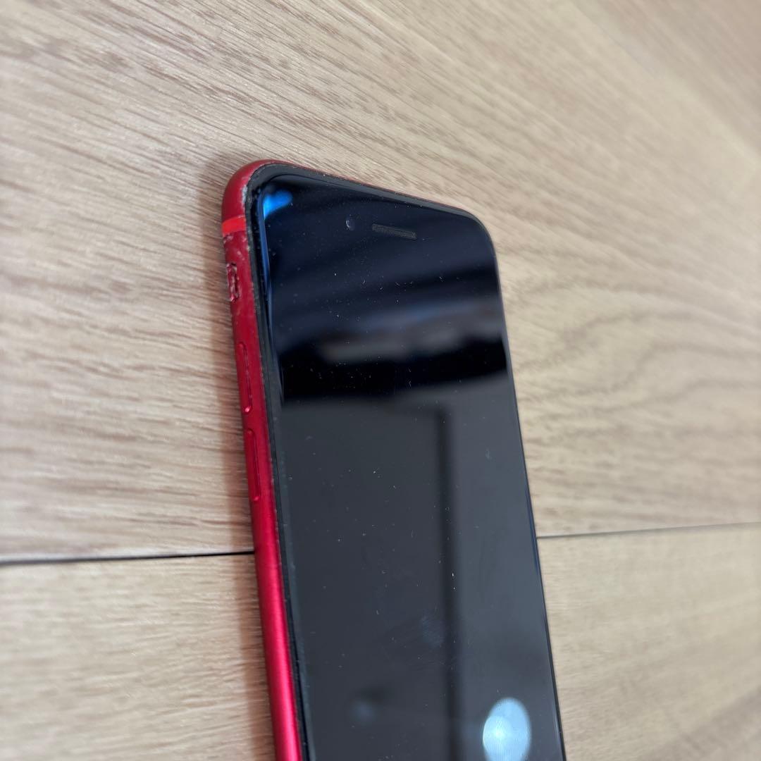 Apple iPhoneSE 第二世代　レッド 本体