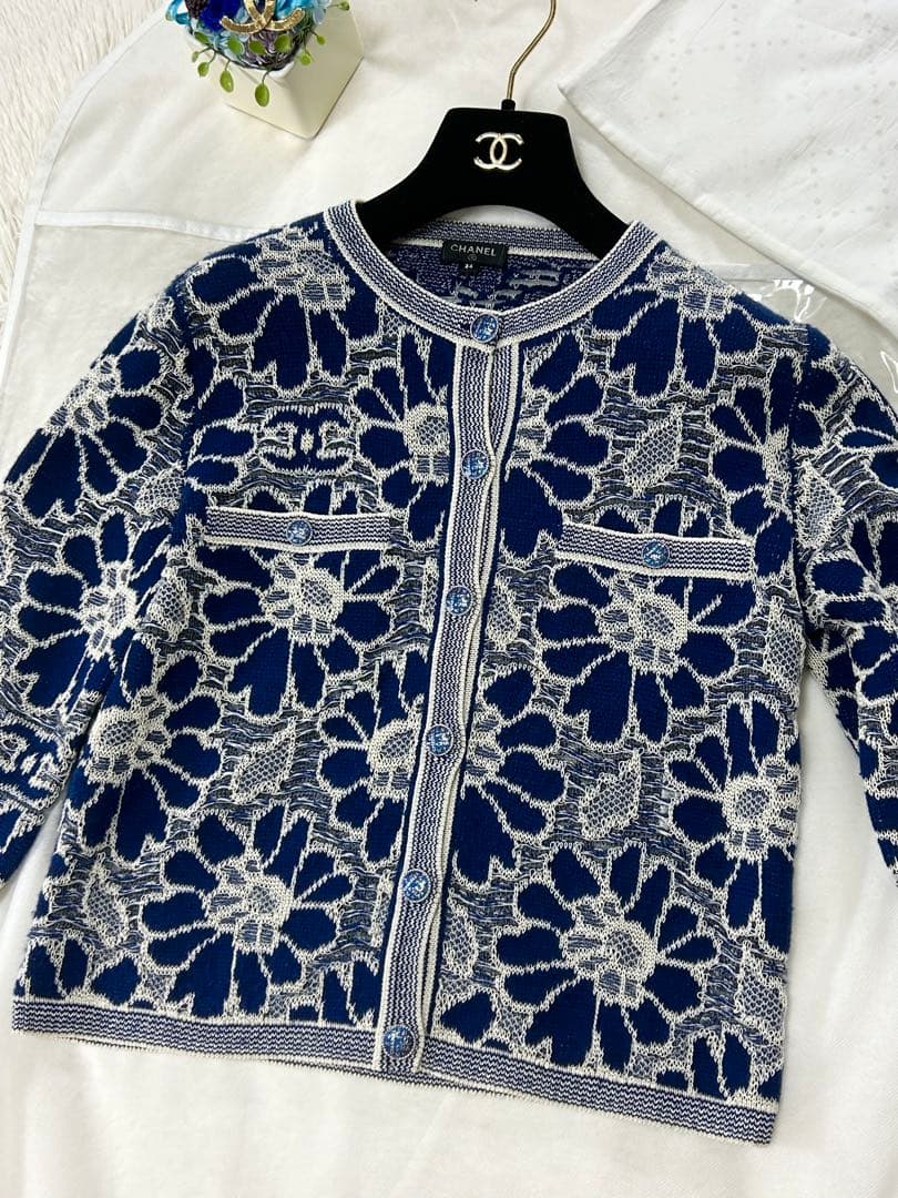 CHANEL カメリアフラワー アンサンブル カーディガン P63