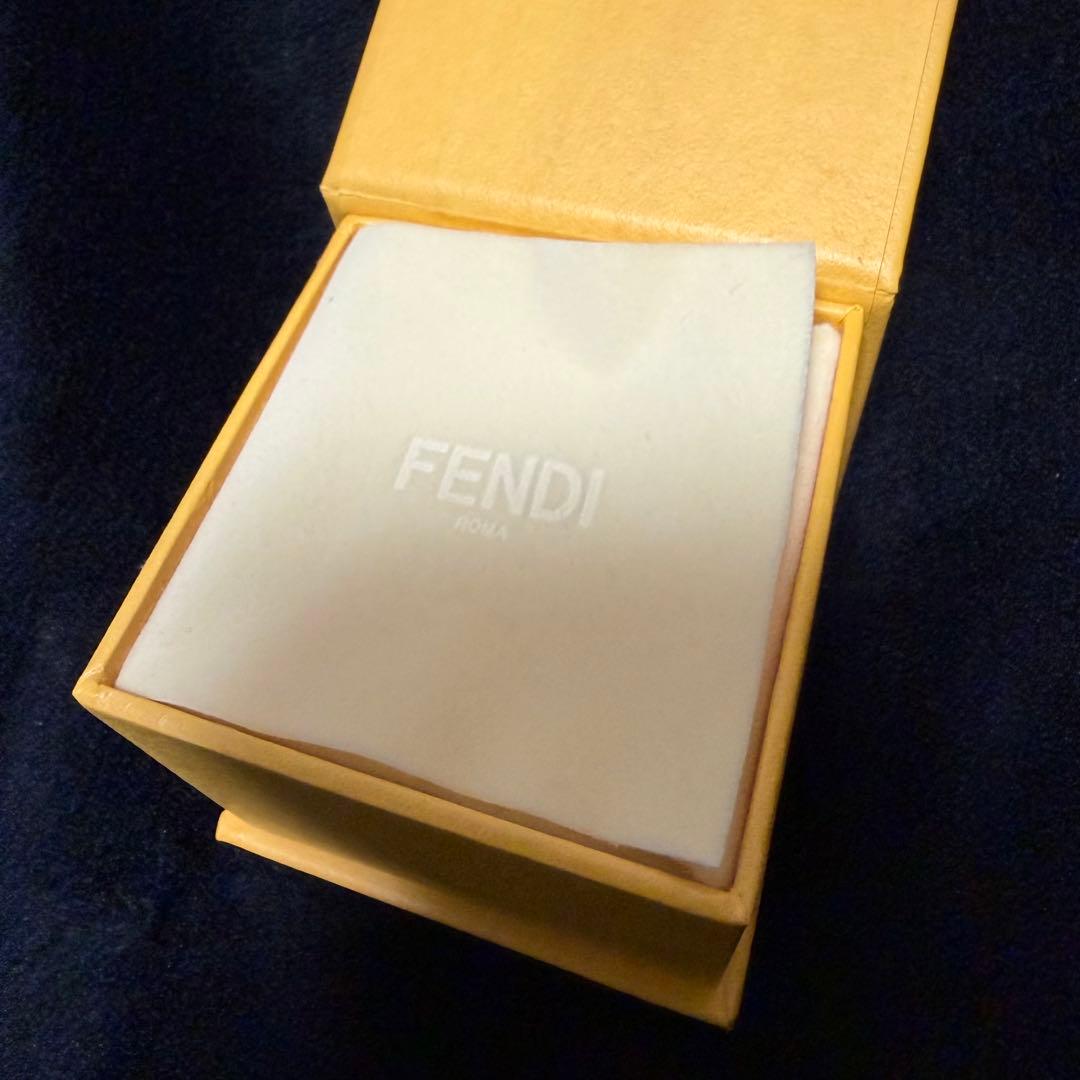 フェンディ　FENDI オーロック　ピアス　シルバー