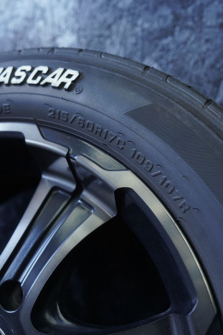 BARBERO ハイエース ホイール グッドイヤー 17インチ