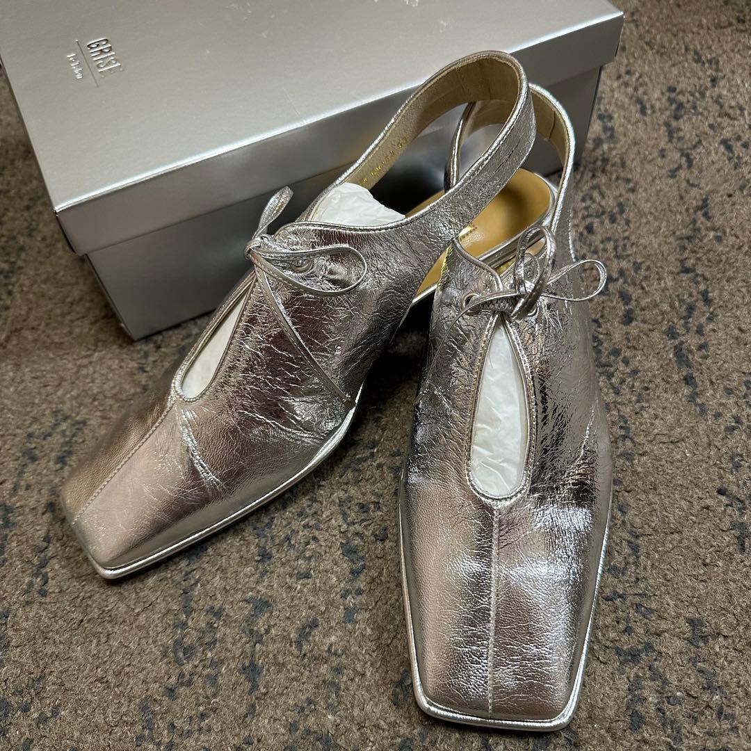 【新品】ルタロン GRISE レザースクエアカットアウトスリングバック