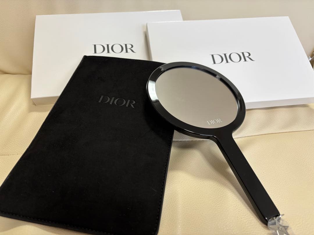 最終価格4/13(日)20:00までdior ノベルティ 纏めて出品　57品✨
