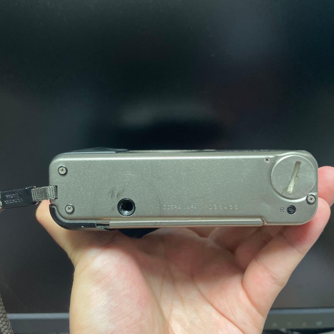 (値下げ可能) CONTAX T2 コンパクトフィルムカメラ　中古品