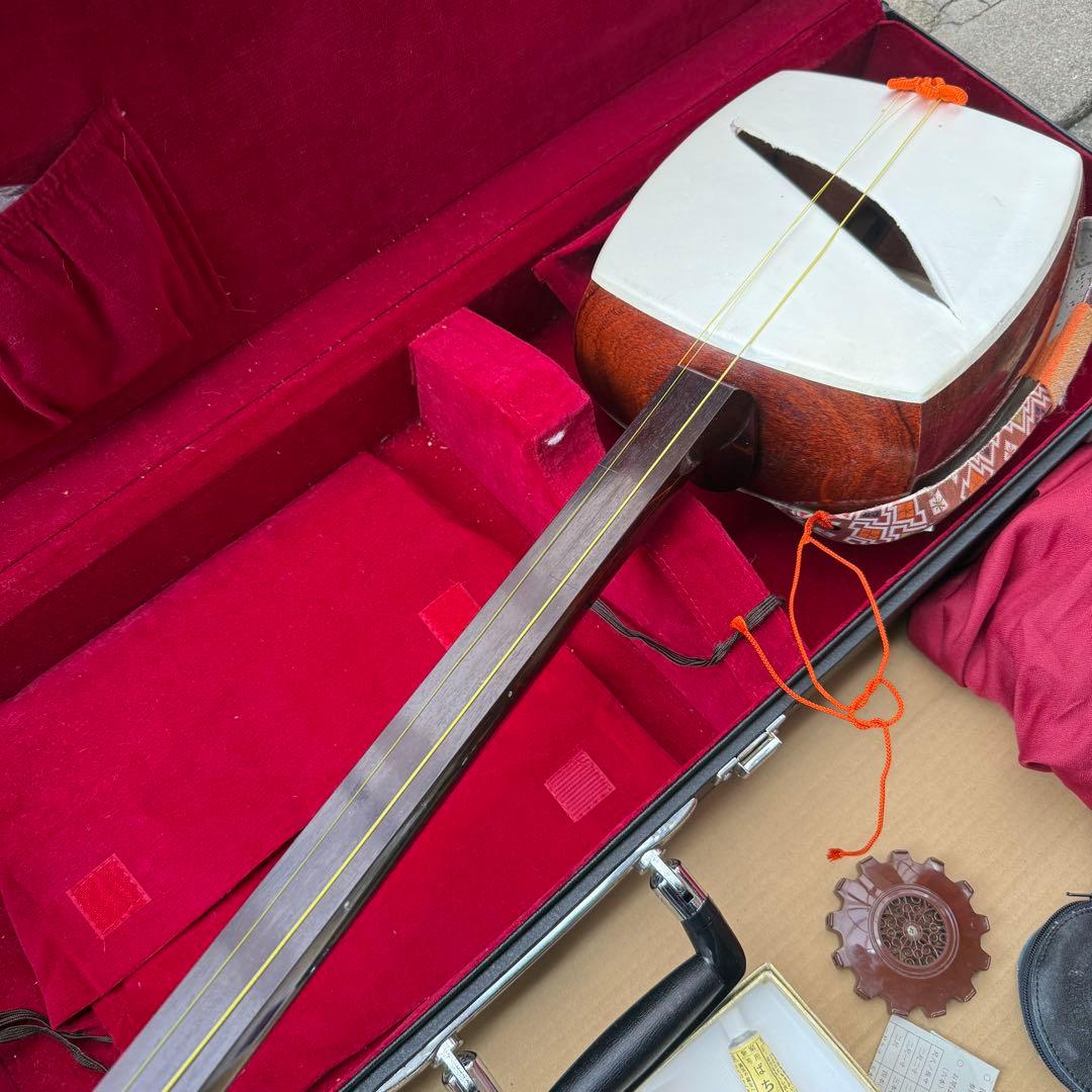 三味線　バチ　三絃駒　ハードケース 　和楽器　弦楽器