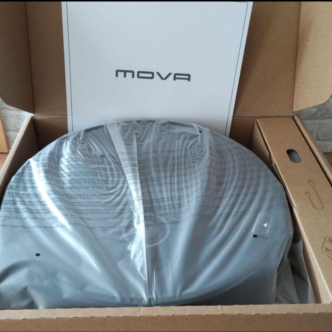 ロボット掃除機　強力吸引 大容量バッテリー 自動充電 静音設計 遠隔操作