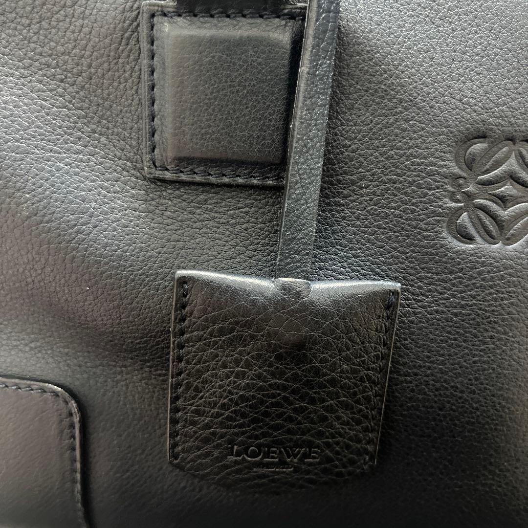 LOEWE 紺 アマソナ バッグ