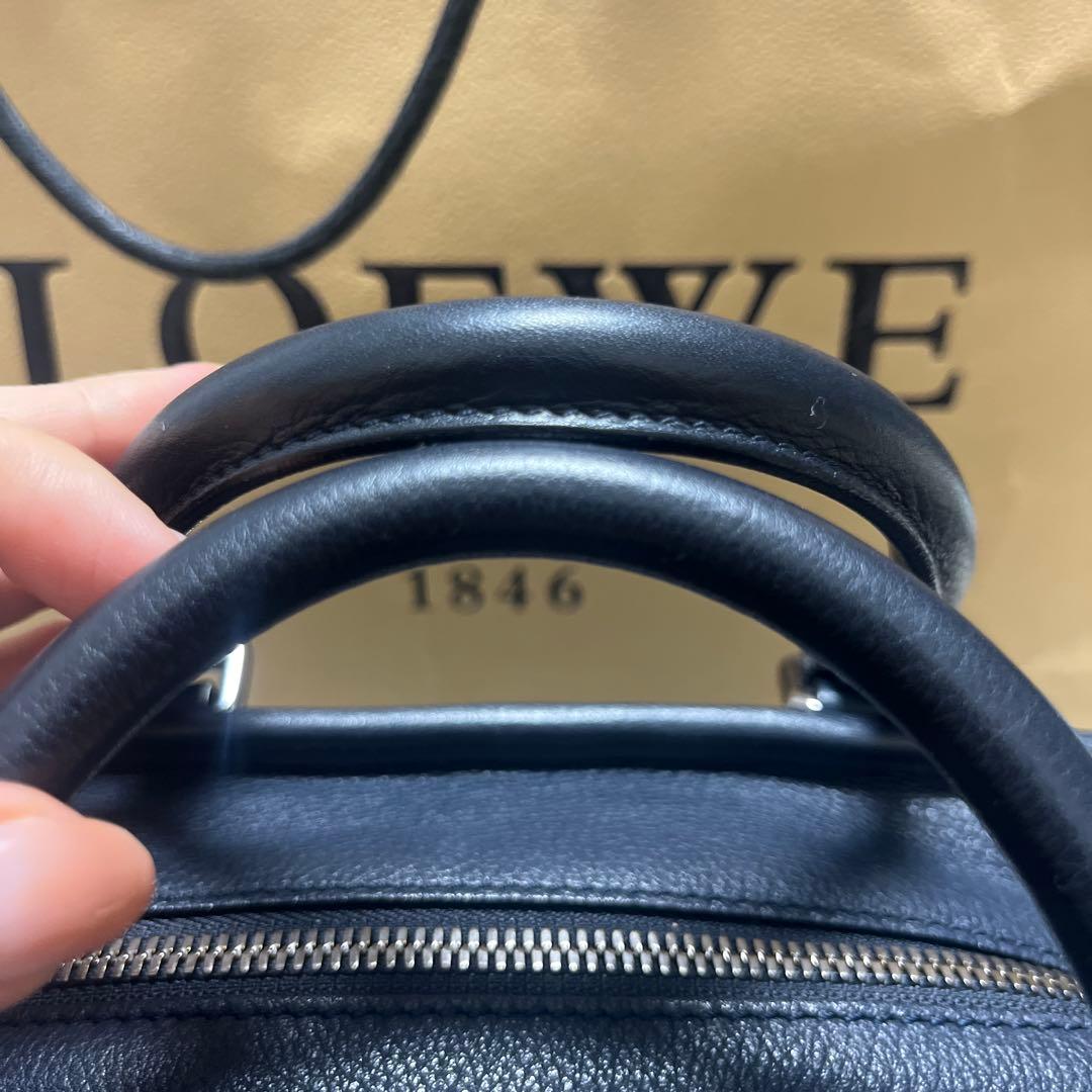 LOEWE 紺 アマソナ バッグ