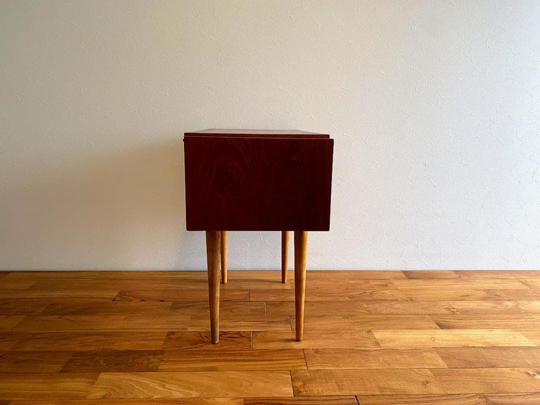 1960-70s ヴィンテージ サイドテーブル ボックス キー付 仕上済