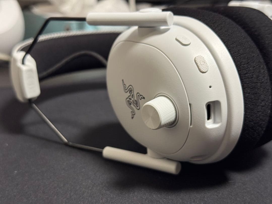 【新品】Razer BlackShark V3 Pro White