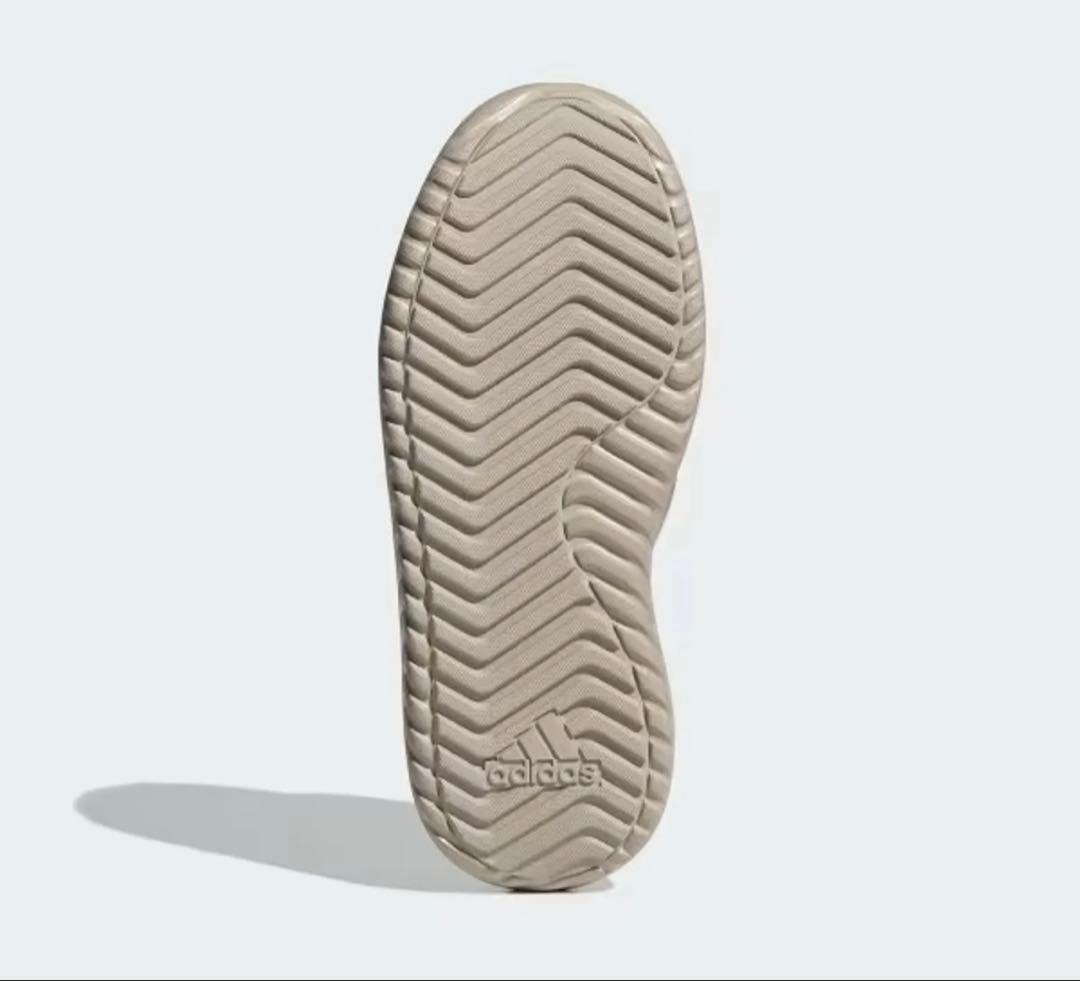 本日のみ、価格！日本未発売Adidas Grand Court Mule 新品