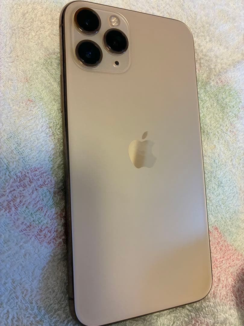 iPhone11 Pro 256GB ゴールド SIMフリー バッテリー82％