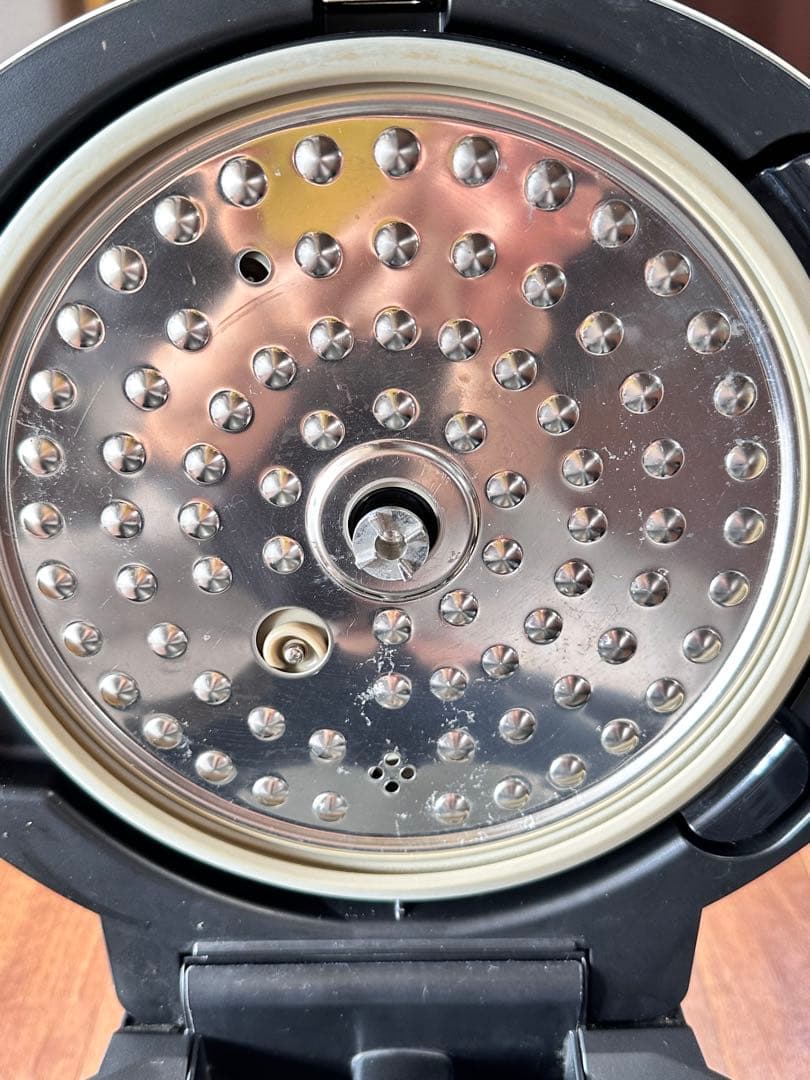 シャープ ヘルシオ ホットクック KN-HW24G-W（2021年製）