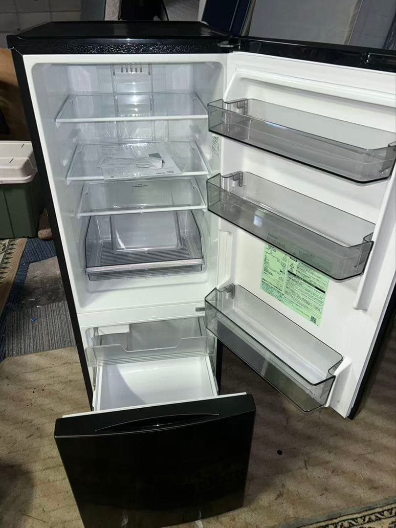 1015 2023年Toshiba 冷蔵庫 ブラック